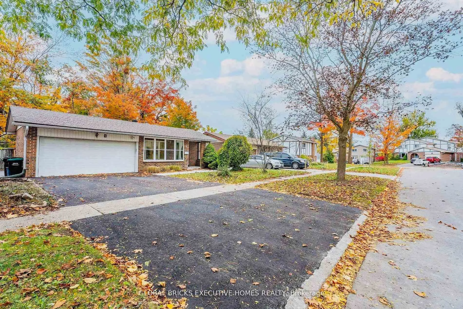 Photo 43 of 4 Virgilwood Crescent, Barrie, Cundles East — HOMEH