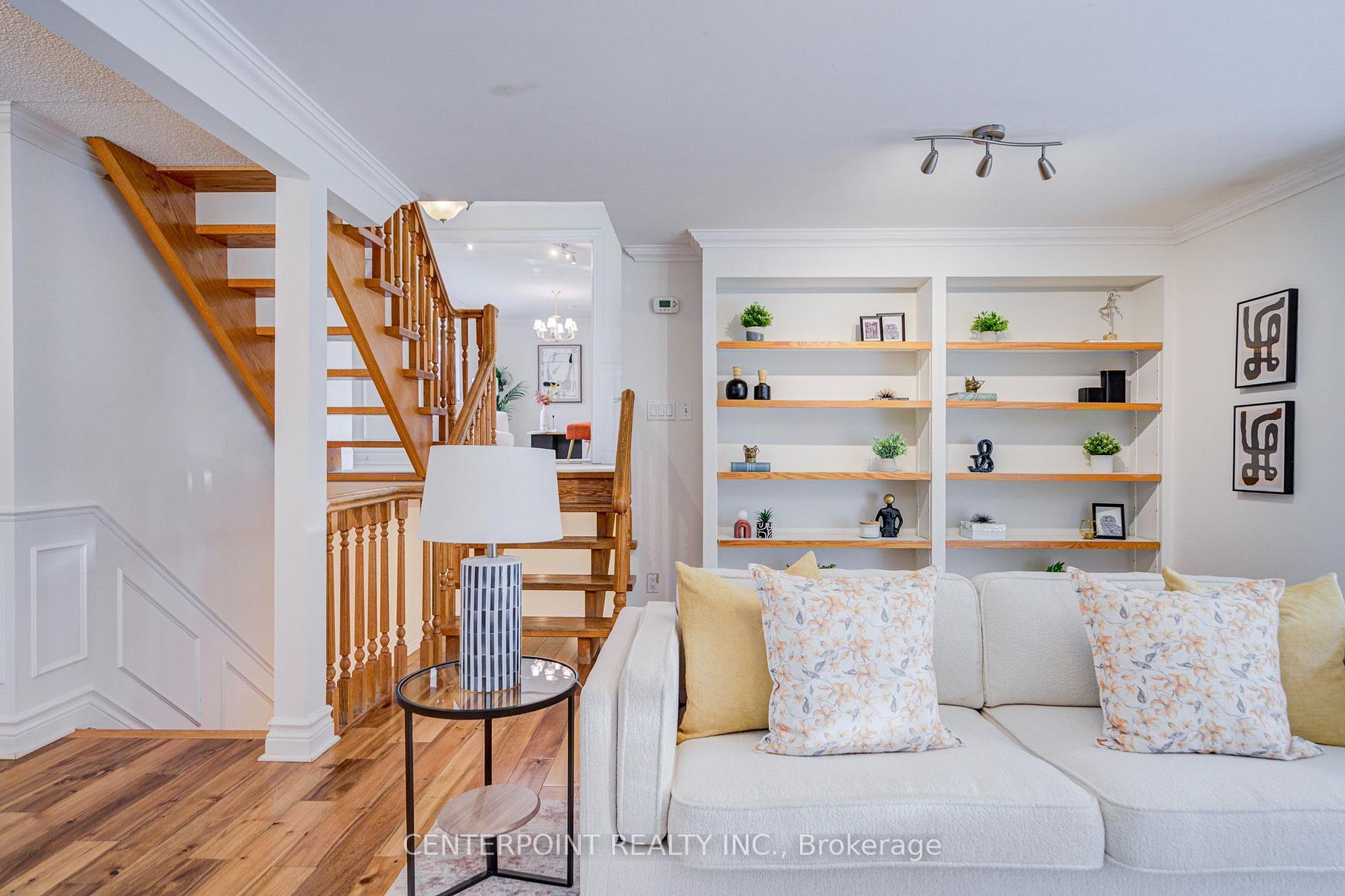 Photo 27 of 7 Avondale Crescent, Markham, Markham Village — HOMEH