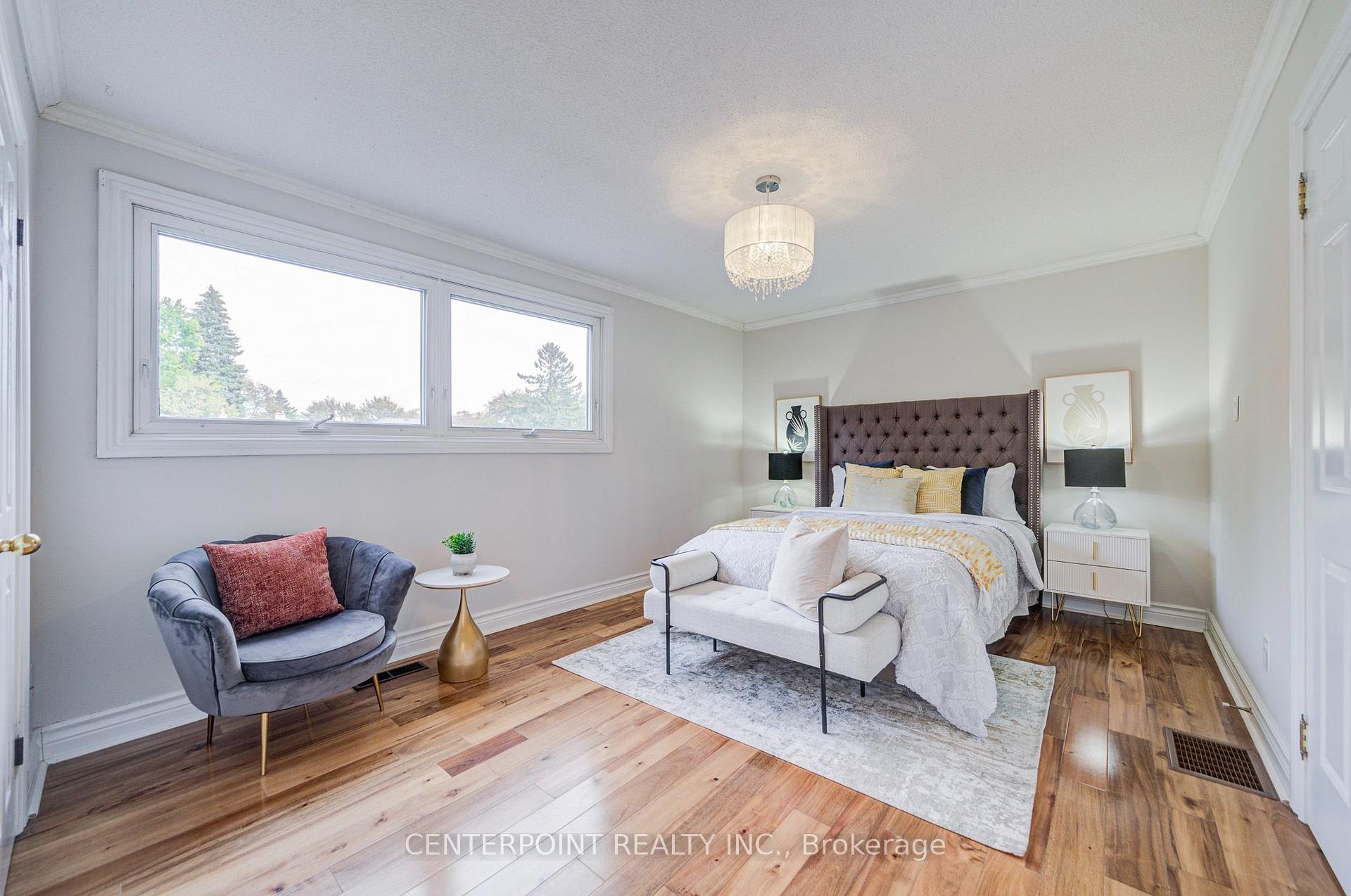 Photo 36 of 7 Avondale Crescent, Markham, Markham Village — HOMEH