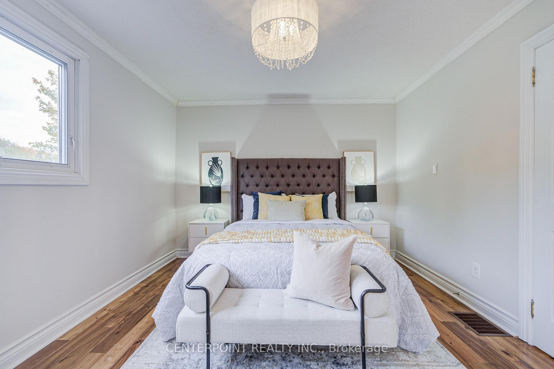 Photo 37 of 7 Avondale Crescent, Markham, Markham Village — HOMEH