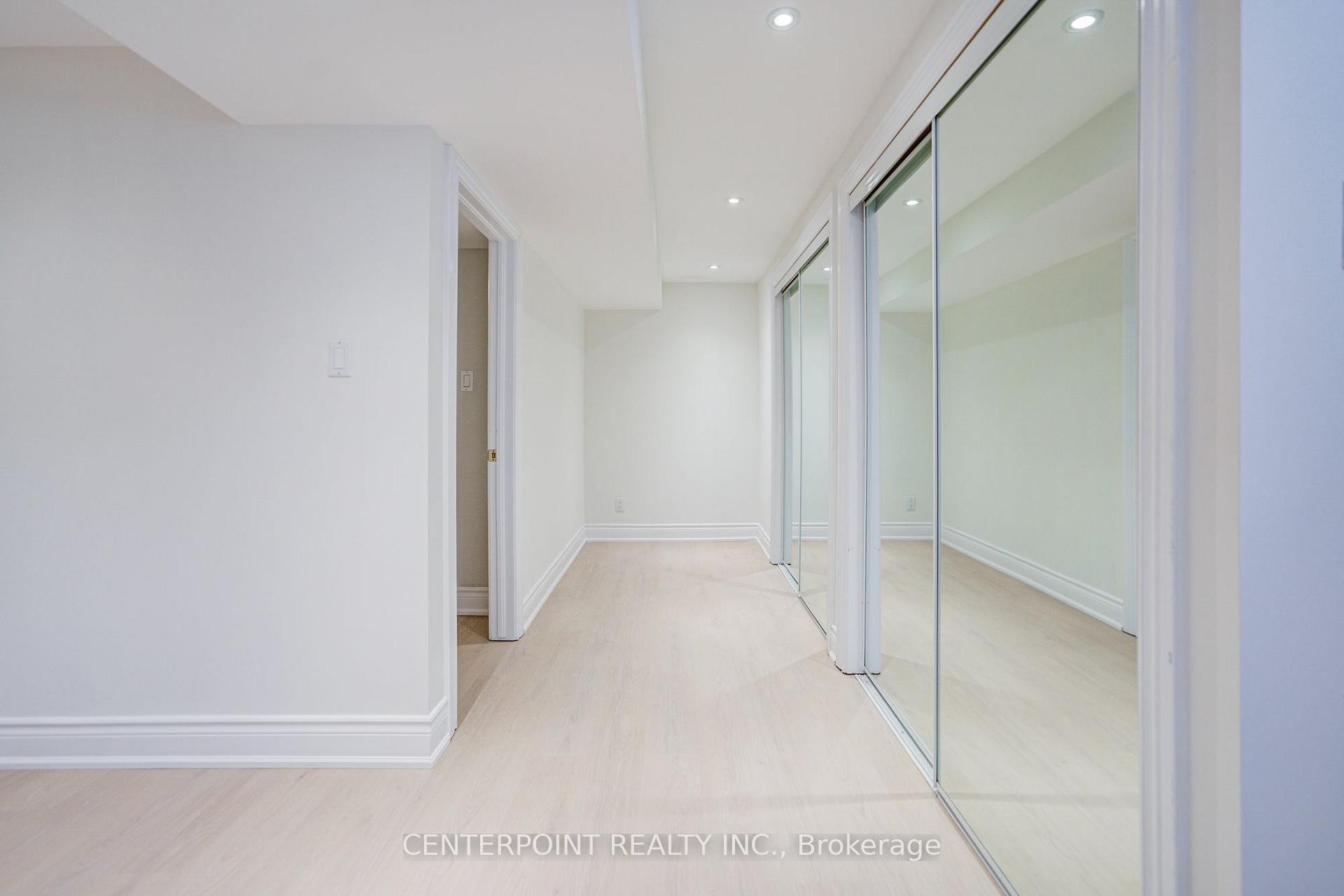 Photo 44 of 7 Avondale Crescent, Markham, Markham Village — HOMEH