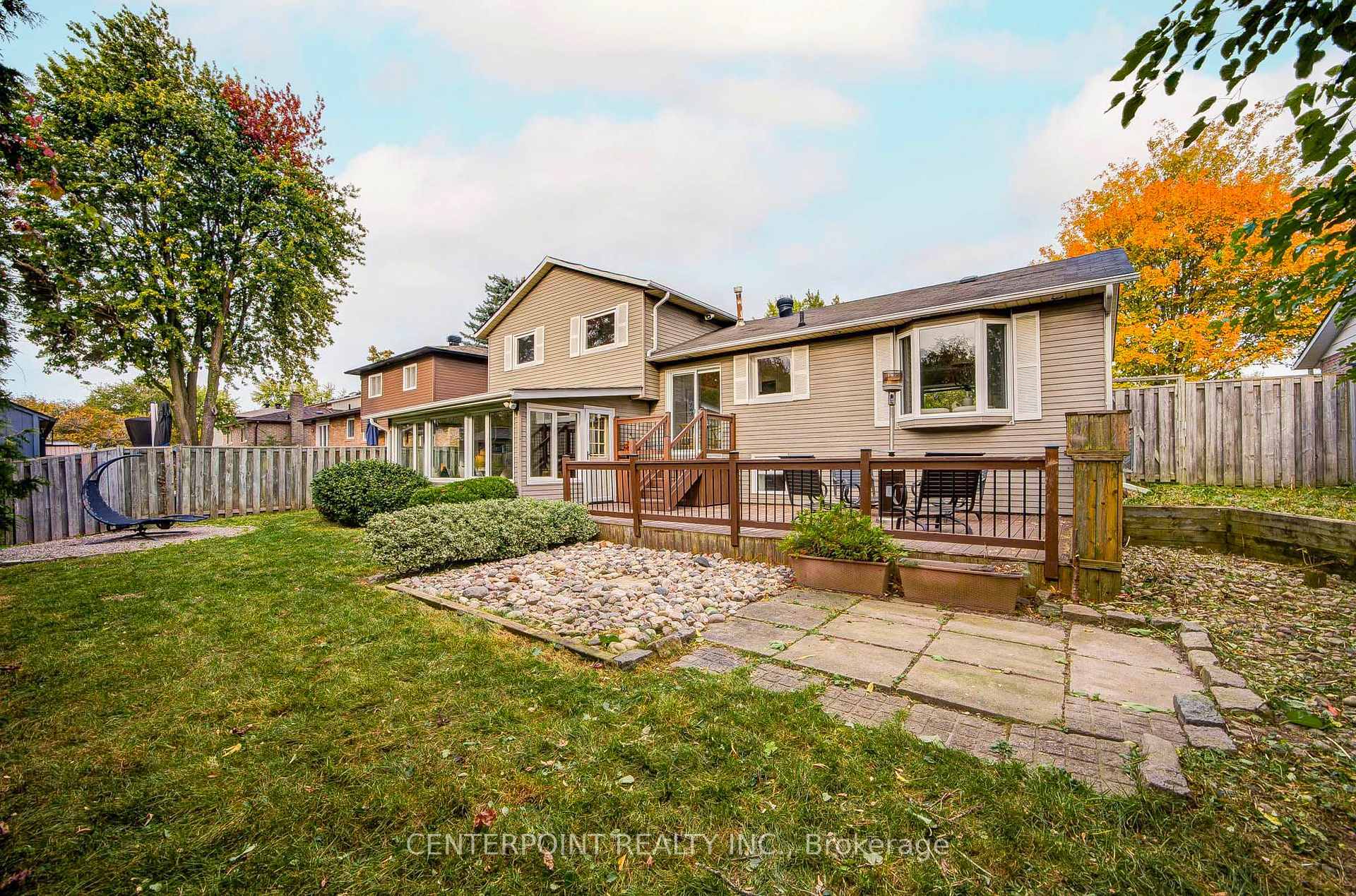 Photo 48 of 7 Avondale Crescent, Markham, Markham Village — HOMEH