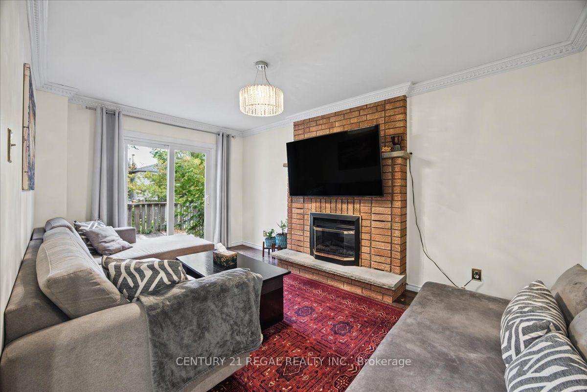 Photo 11 of 342 Hickling Trail, Barrie, Grove East — HOMEH