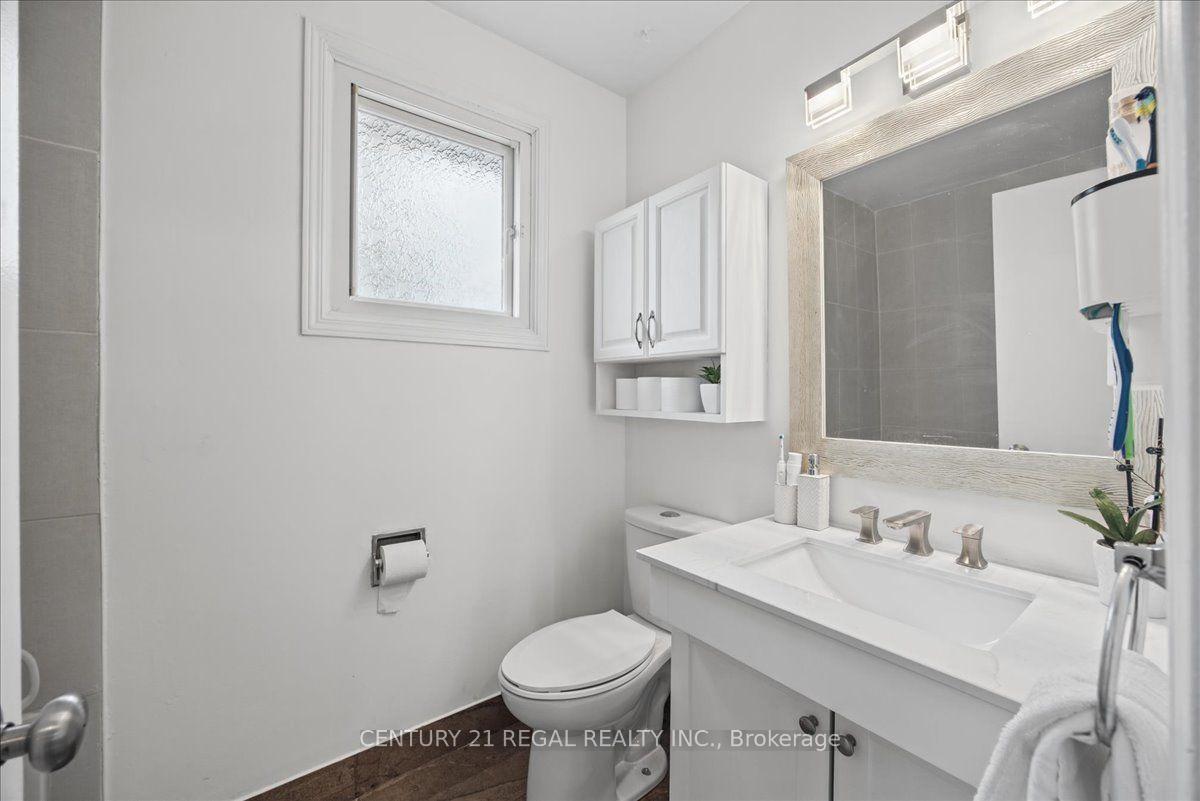 Photo 18 of 342 Hickling Trail, Barrie, Grove East — HOMEH