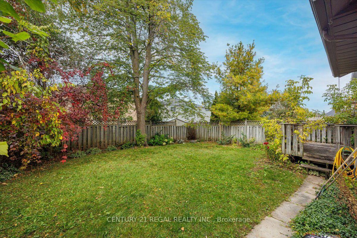 Photo 22 of 342 Hickling Trail, Barrie, Grove East — HOMEH