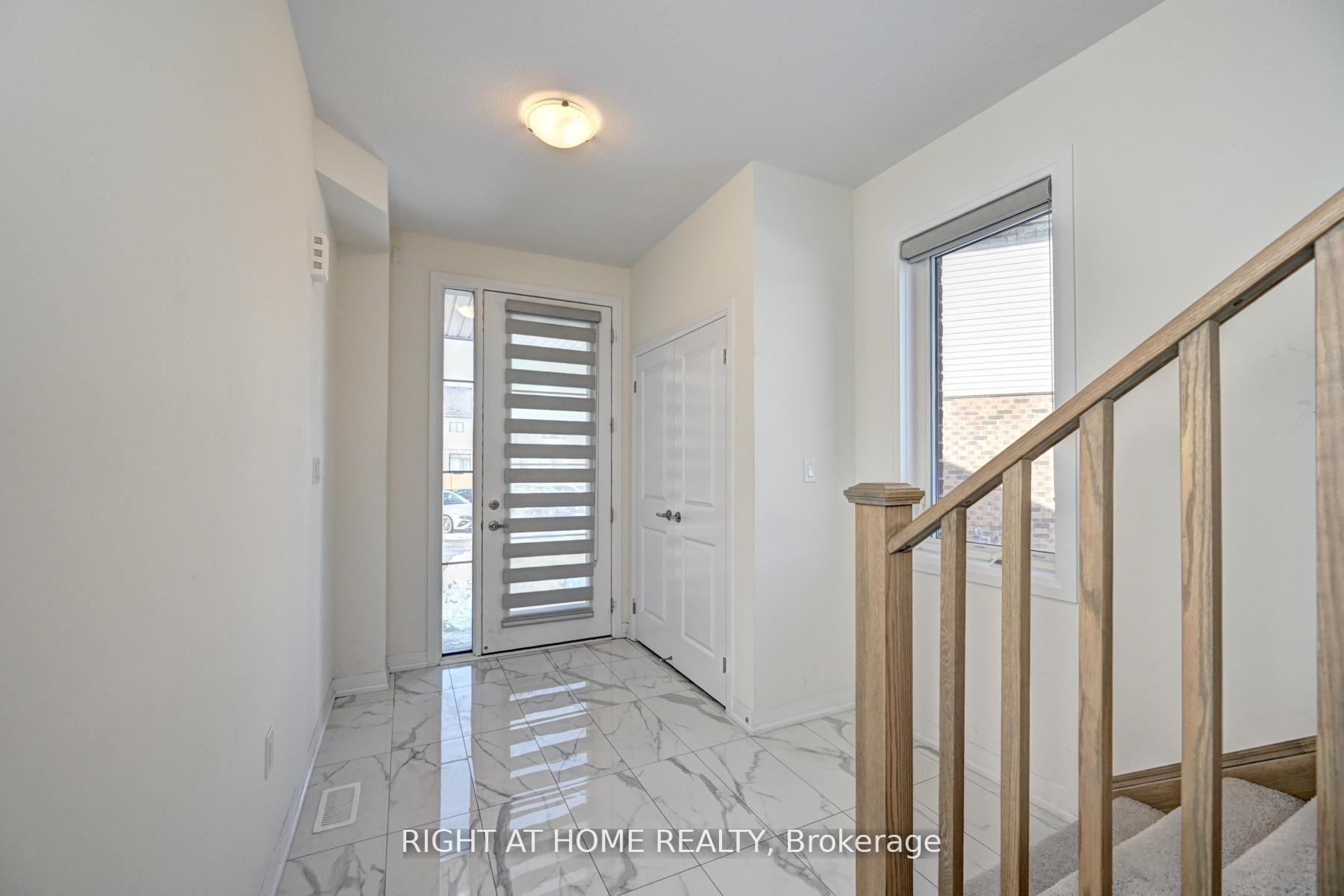 Photo 4 of Unit 20, 15 Blacklock Street, Cambridge, Westview — HOMEH