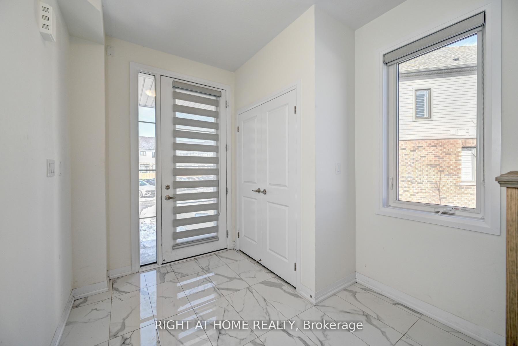 Photo 5 of Unit 20, 15 Blacklock Street, Cambridge, Westview — HOMEH