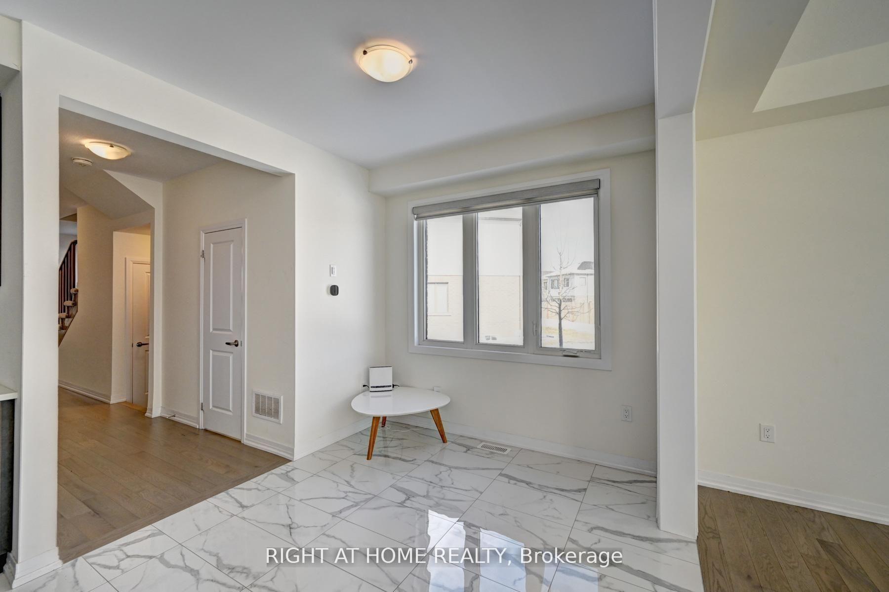 Photo 6 of Unit 20, 15 Blacklock Street, Cambridge, Westview — HOMEH