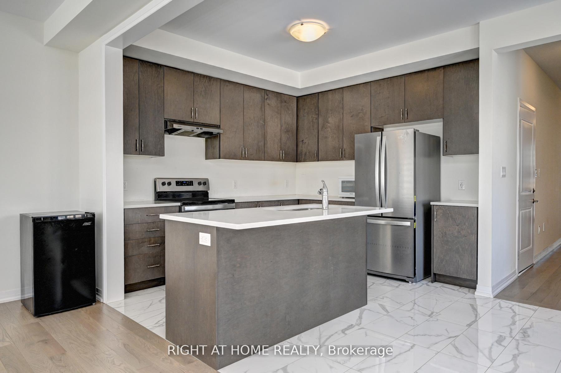 Photo 14 of Unit 20, 15 Blacklock Street, Cambridge, Westview — HOMEH