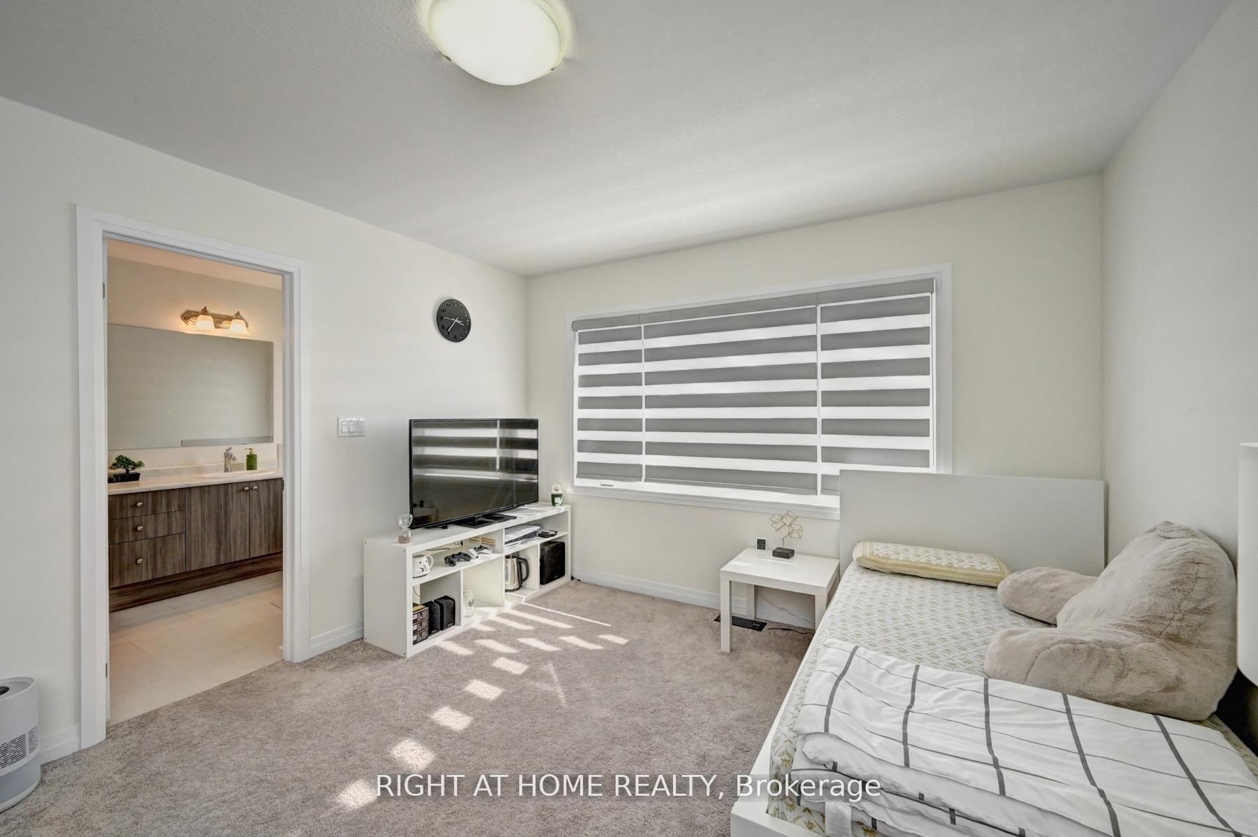 Photo 21 of Unit 20, 15 Blacklock Street, Cambridge, Westview — HOMEH