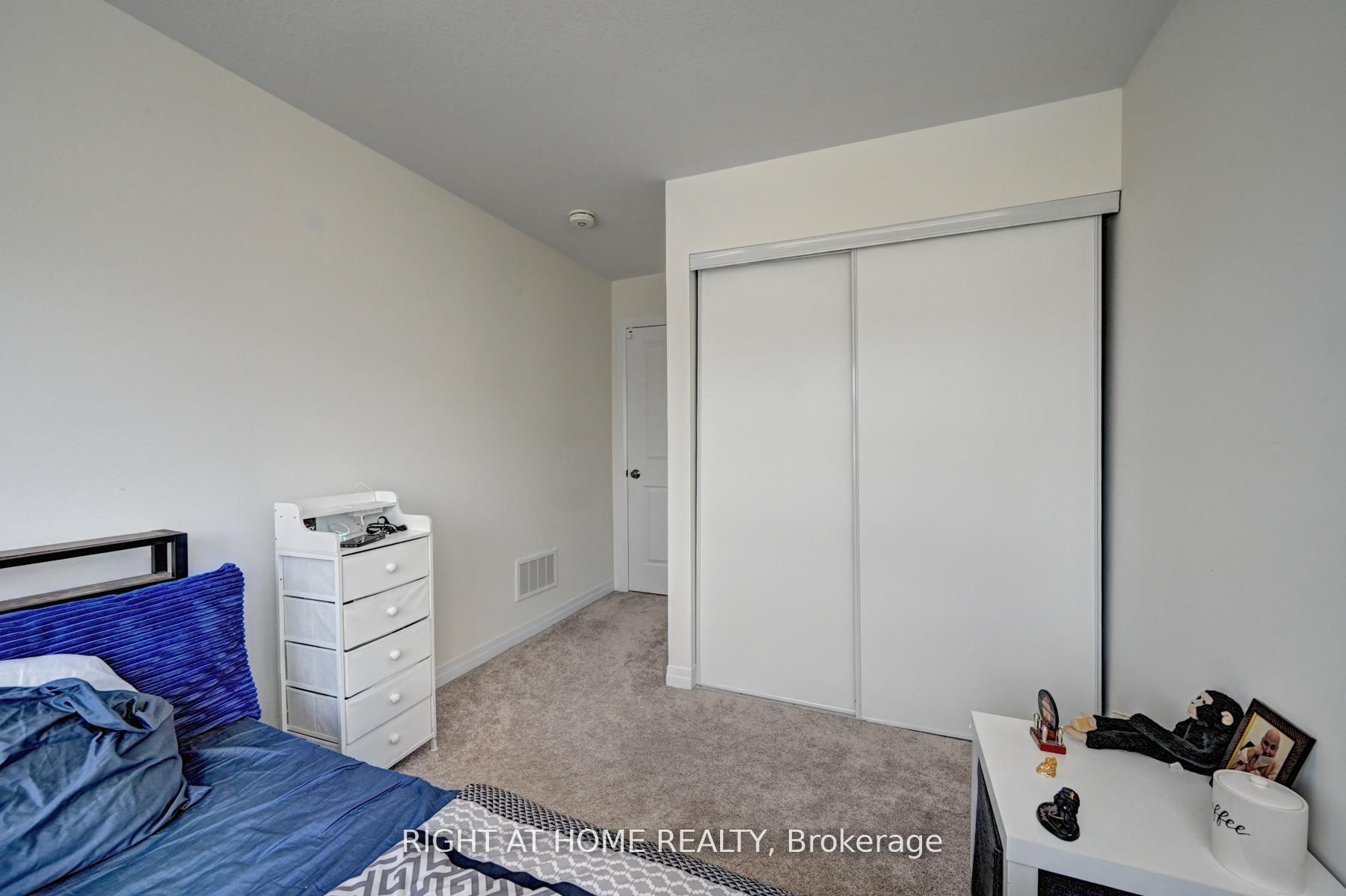 Photo 32 of Unit 20, 15 Blacklock Street, Cambridge, Westview — HOMEH