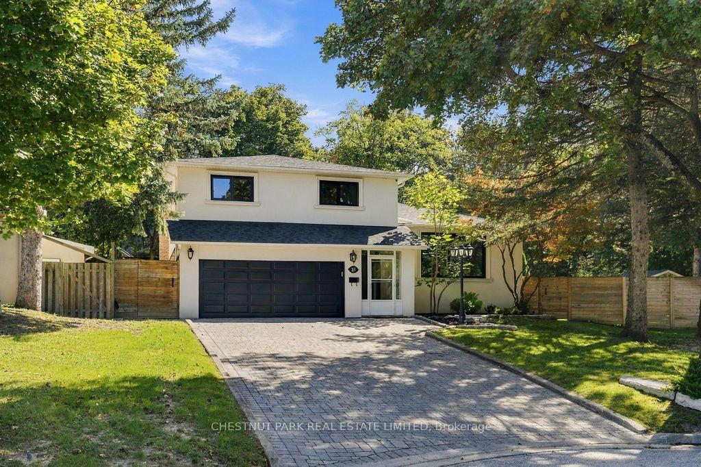 Photo 2 of 23 Kings Inn Trail, Markham, Bayview Fairway-Bayview Country Club Estates — HOMEH