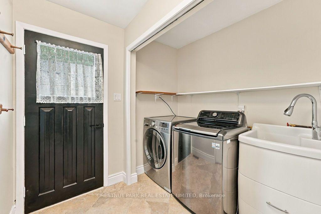 Photo 16 of 23 Kings Inn Trail, Markham, Bayview Fairway-Bayview Country Club Estates — HOMEH
