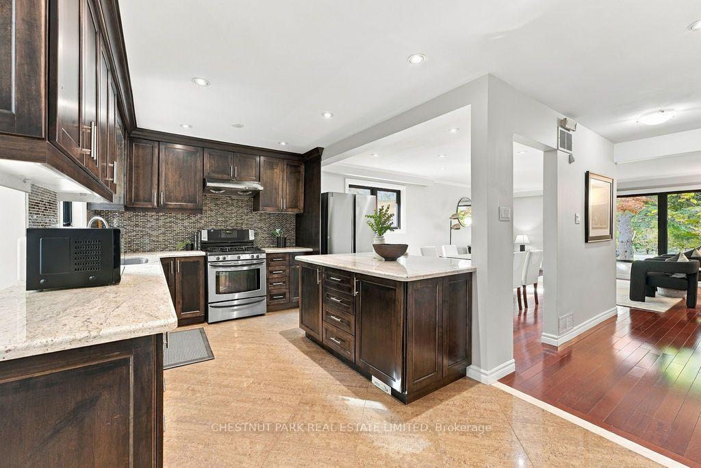 Photo 23 of 23 Kings Inn Trail, Markham, Bayview Fairway-Bayview Country Club Estates — HOMEH
