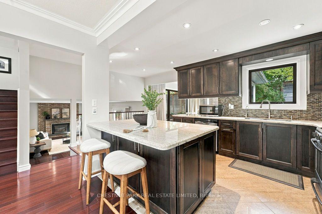 Photo 25 of 23 Kings Inn Trail, Markham, Bayview Fairway-Bayview Country Club Estates — HOMEH