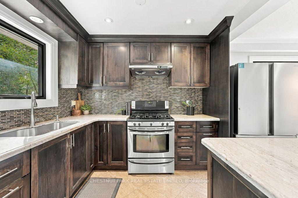 Photo 27 of 23 Kings Inn Trail, Markham, Bayview Fairway-Bayview Country Club Estates — HOMEH