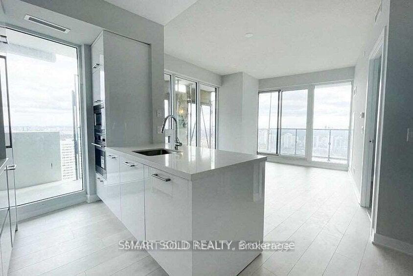 Photo 8 of Unit 3103, 2221 Yonge Street, Toronto, Mount Pleasant West — HOMEH