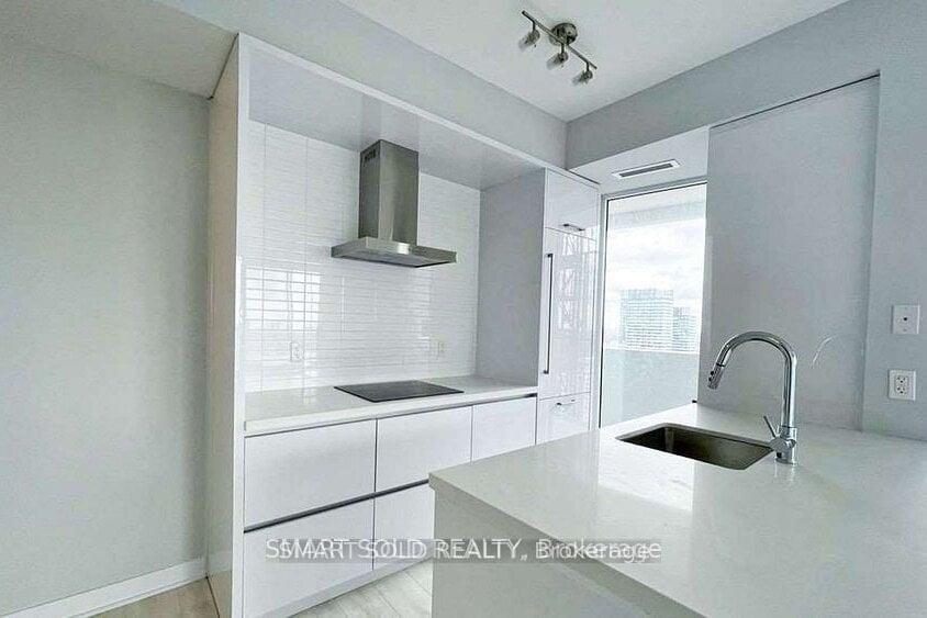 Photo 9 of Unit 3103, 2221 Yonge Street, Toronto, Mount Pleasant West — HOMEH