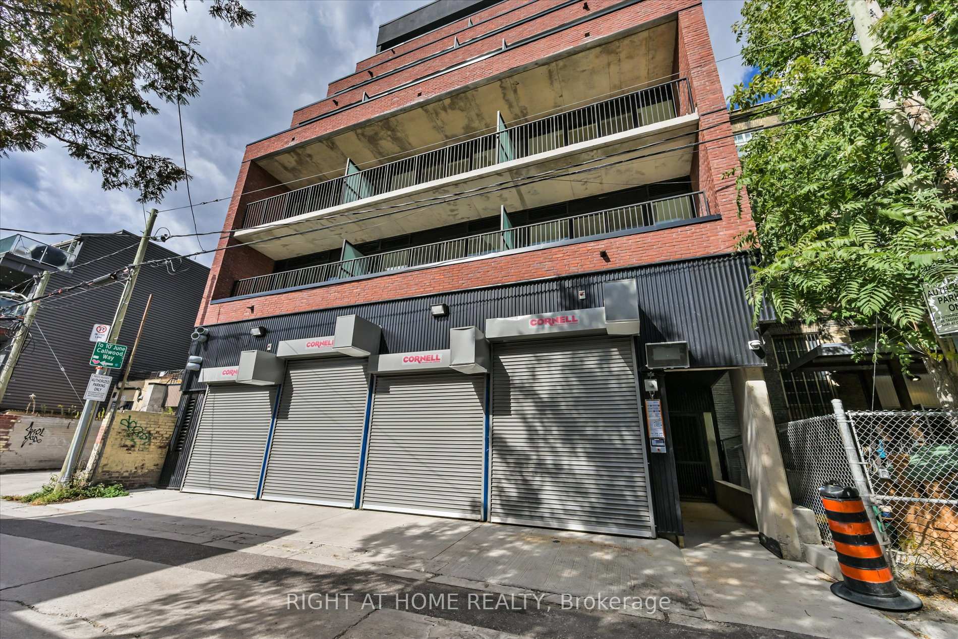 Photo 29 of Unit 404, 761 Queen Street E, Toronto, South Riverdale — HOMEH
