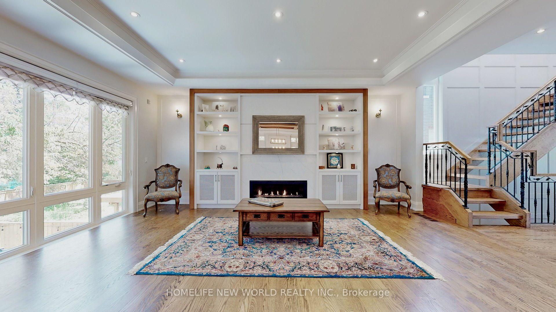 Photo 3 of 302 Johnston Avenue, North York, Lansing-Westgate — HOMEH