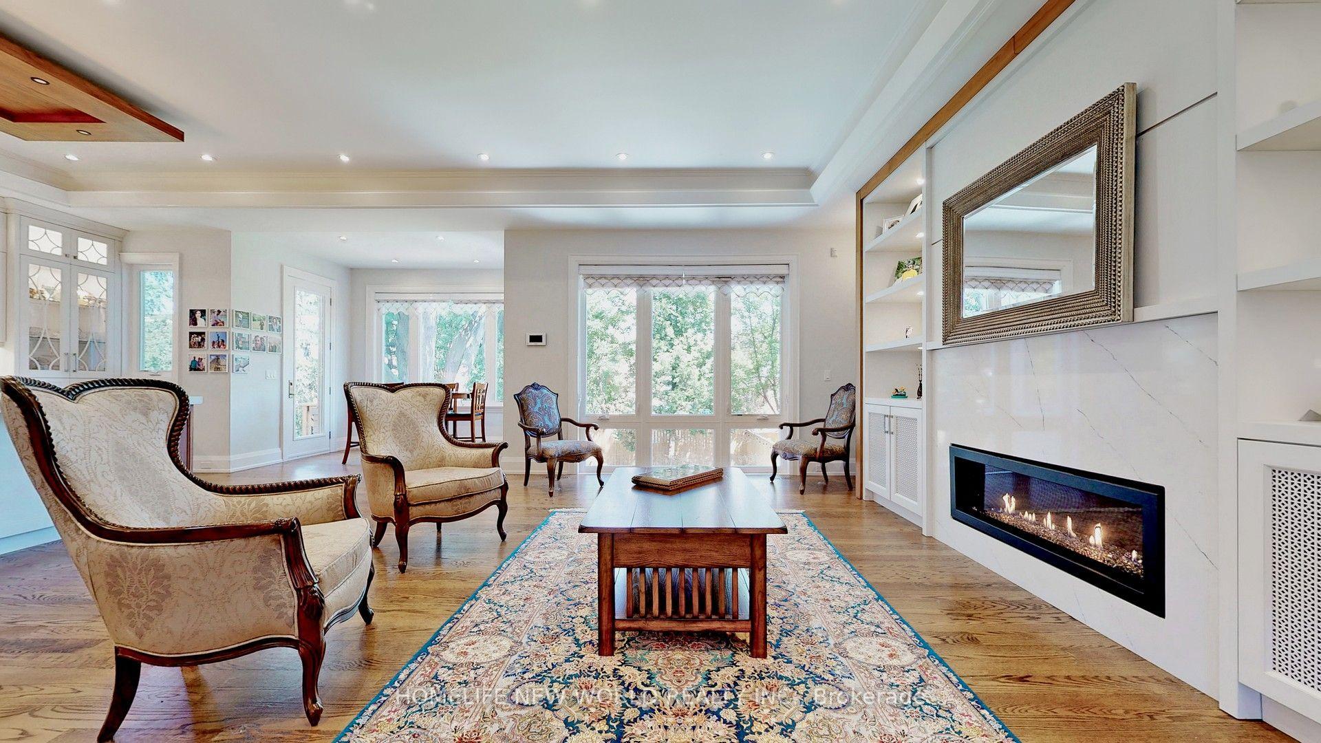 Photo 15 of 302 Johnston Avenue, North York, Lansing-Westgate — HOMEH