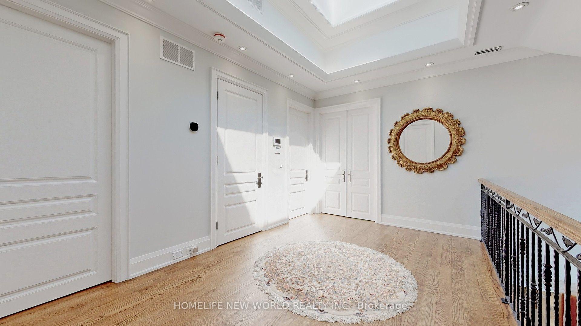 Photo 23 of 302 Johnston Avenue, North York, Lansing-Westgate — HOMEH