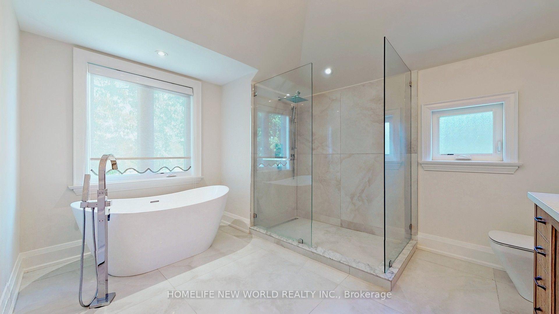 Photo 30 of 302 Johnston Avenue, North York, Lansing-Westgate — HOMEH