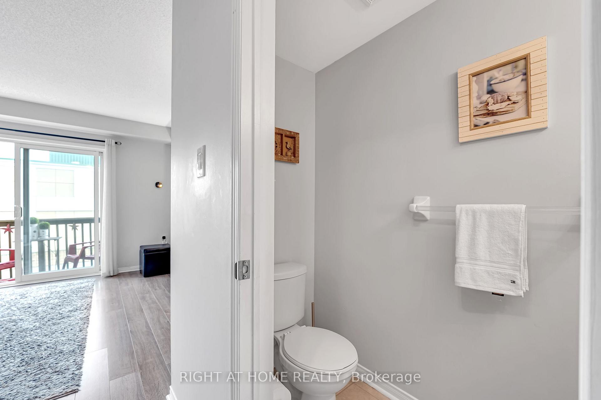 Photo 17 of 3370 Redpath Circle, Mississauga, Lisgar — HOMEH