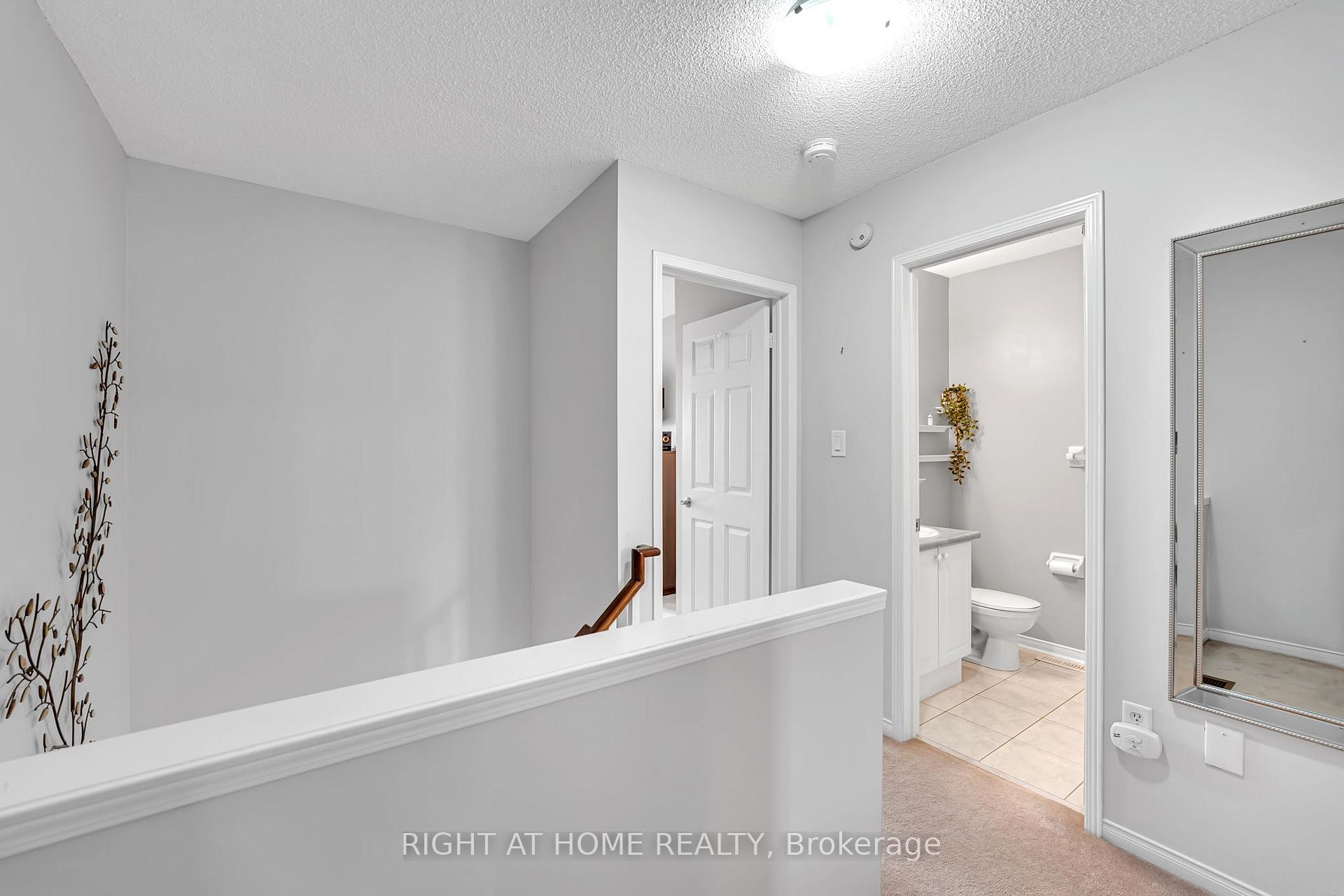 Photo 20 of 3370 Redpath Circle, Mississauga, Lisgar — HOMEH