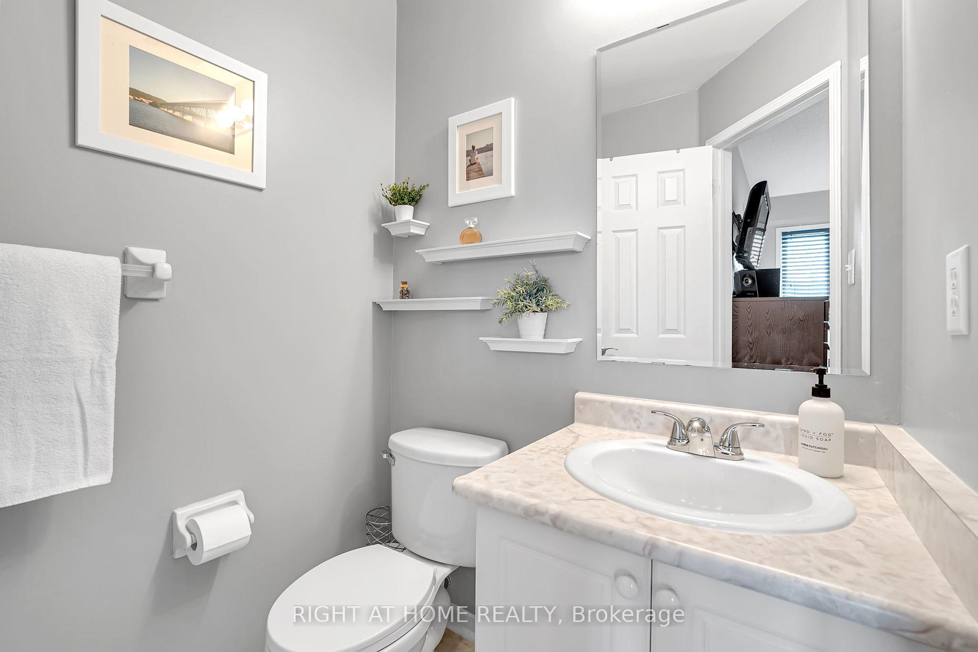 Photo 27 of 3370 Redpath Circle, Mississauga, Lisgar — HOMEH