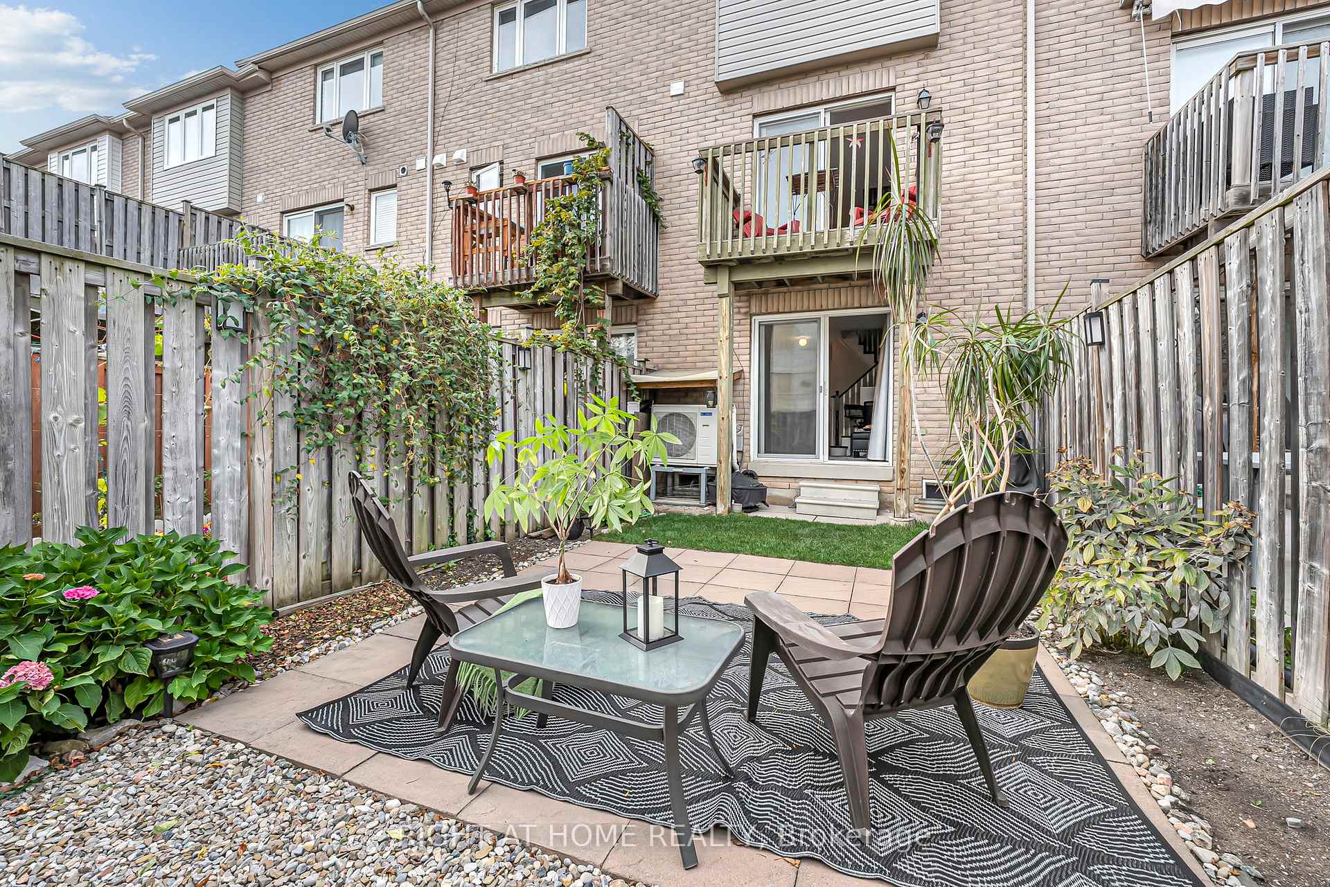 Photo 34 of 3370 Redpath Circle, Mississauga, Lisgar — HOMEH