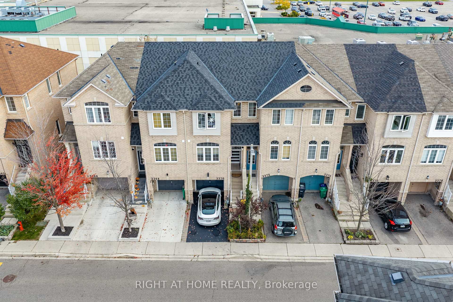 Photo 37 of 3370 Redpath Circle, Mississauga, Lisgar — HOMEH