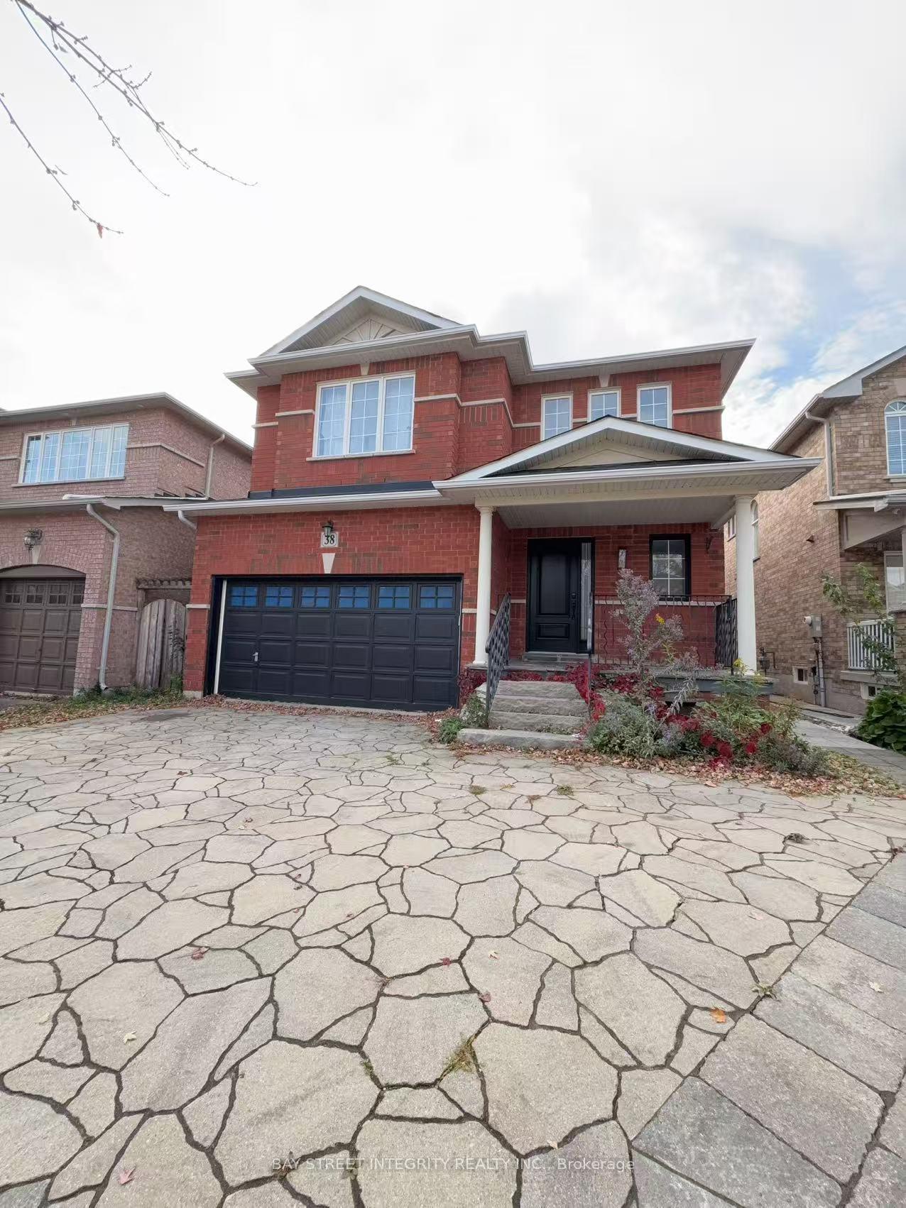 Photo of 38 Delattaye Avenue