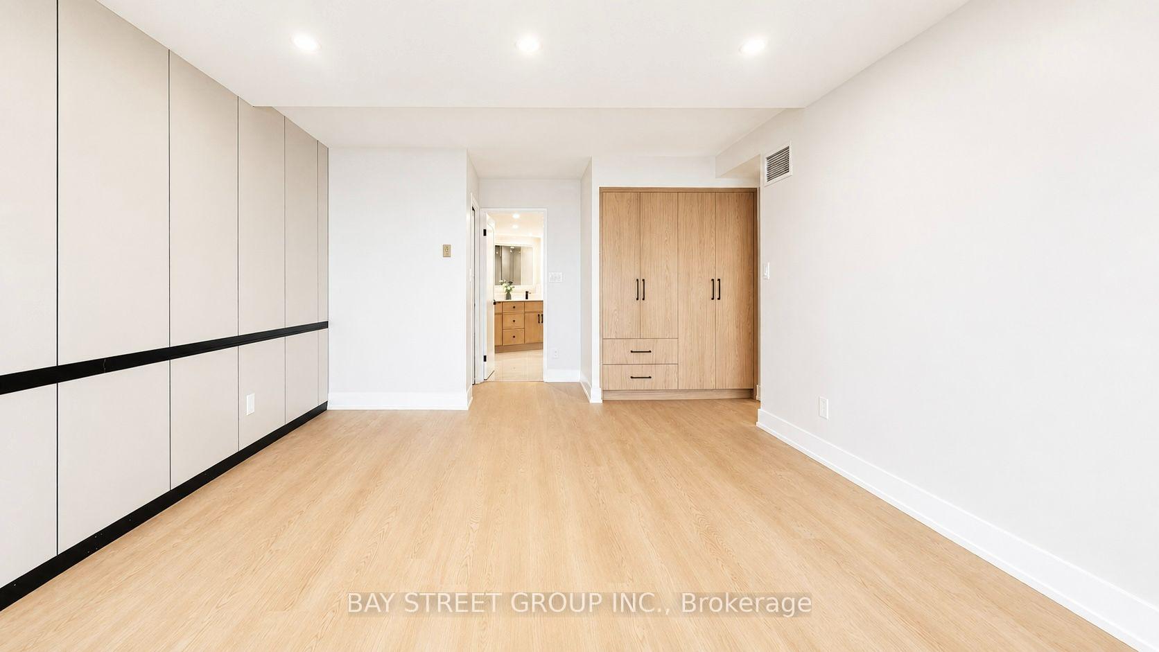Photo 49 of Unit 2201, 85 Skymark Drive, North York, Hillcrest Village — HOMEH