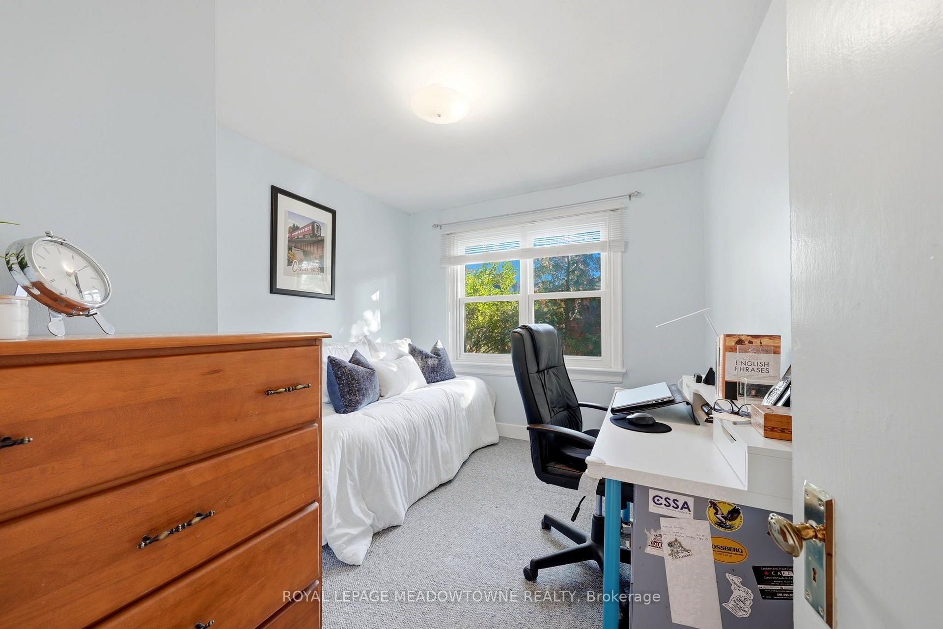 Photo 17 of 33 Durham Street, Halton Hills, Georgetown — HOMEH