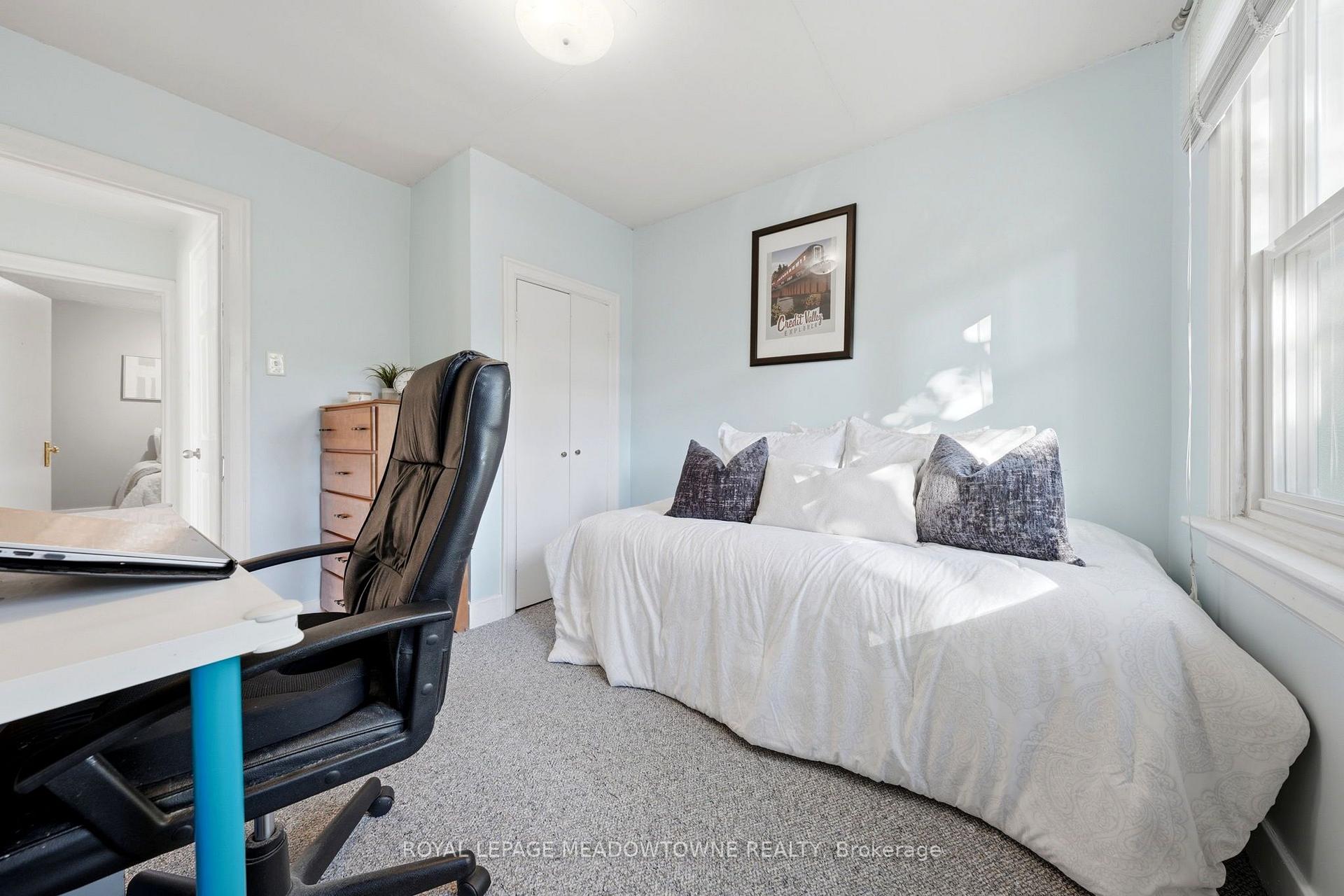 Photo 19 of 33 Durham Street, Halton Hills, Georgetown — HOMEH