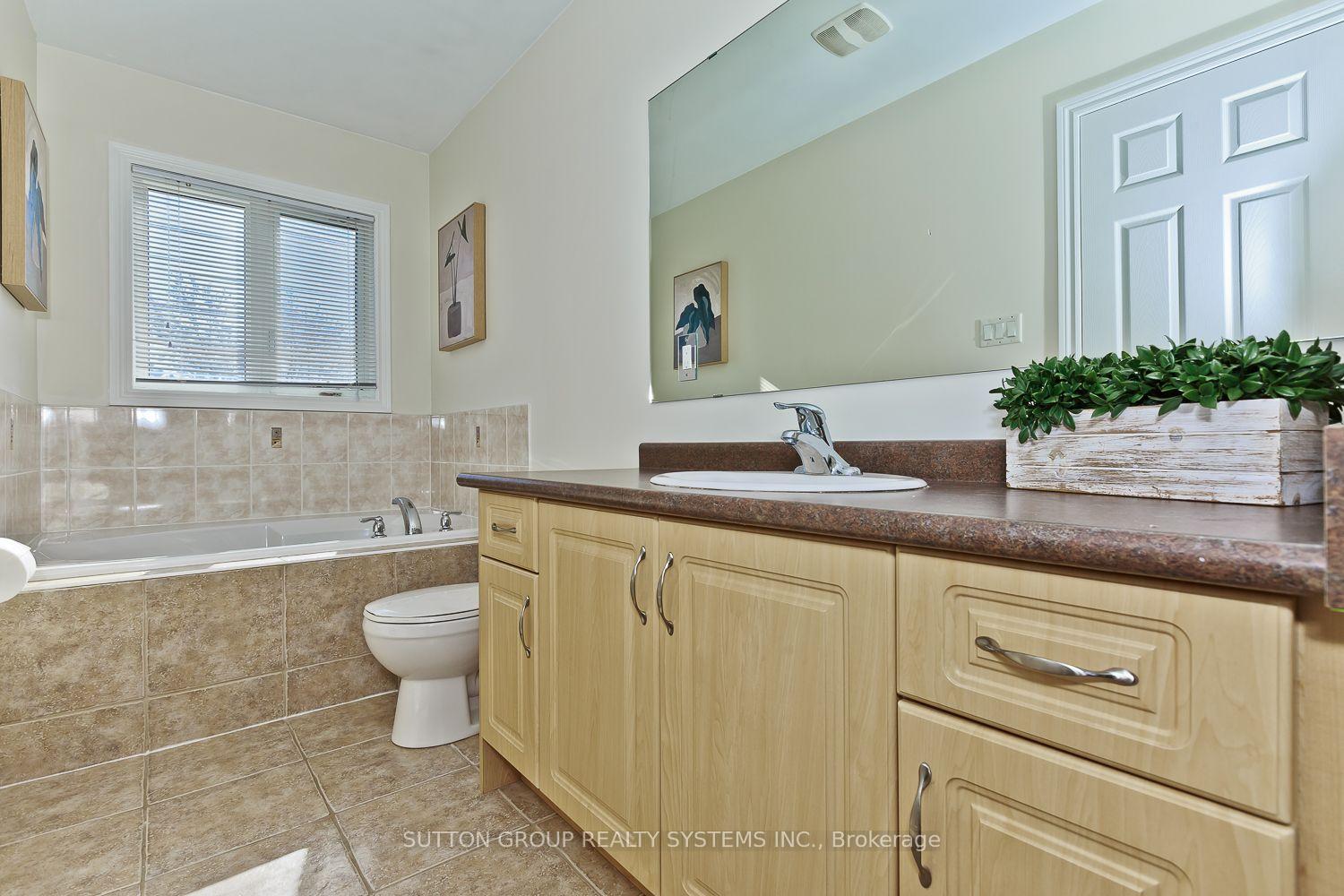 Photo 15 of 352 Black Drive, Milton, Clarke — HOMEH