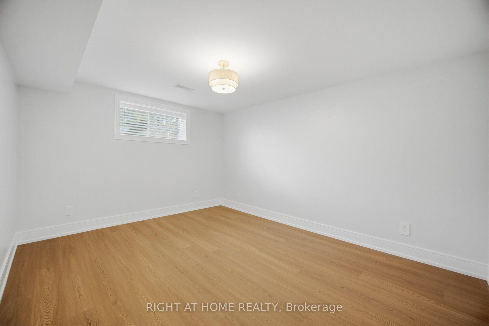 Photo 54 of 643 Perry Crescent, Oshawa, Vanier — HOMEH
