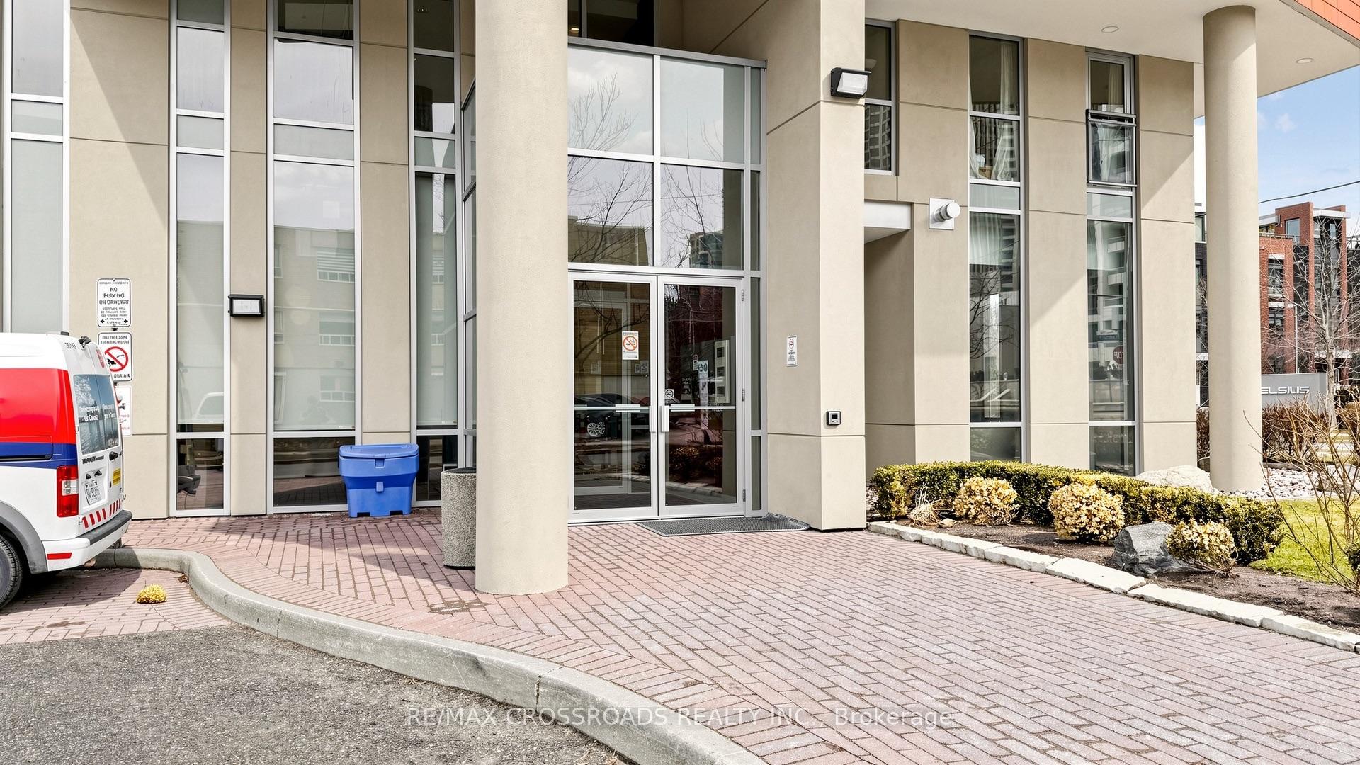 Photo 2 of Unit 606, 30 Canterbury Place, North York, Willowdale West — HOMEH