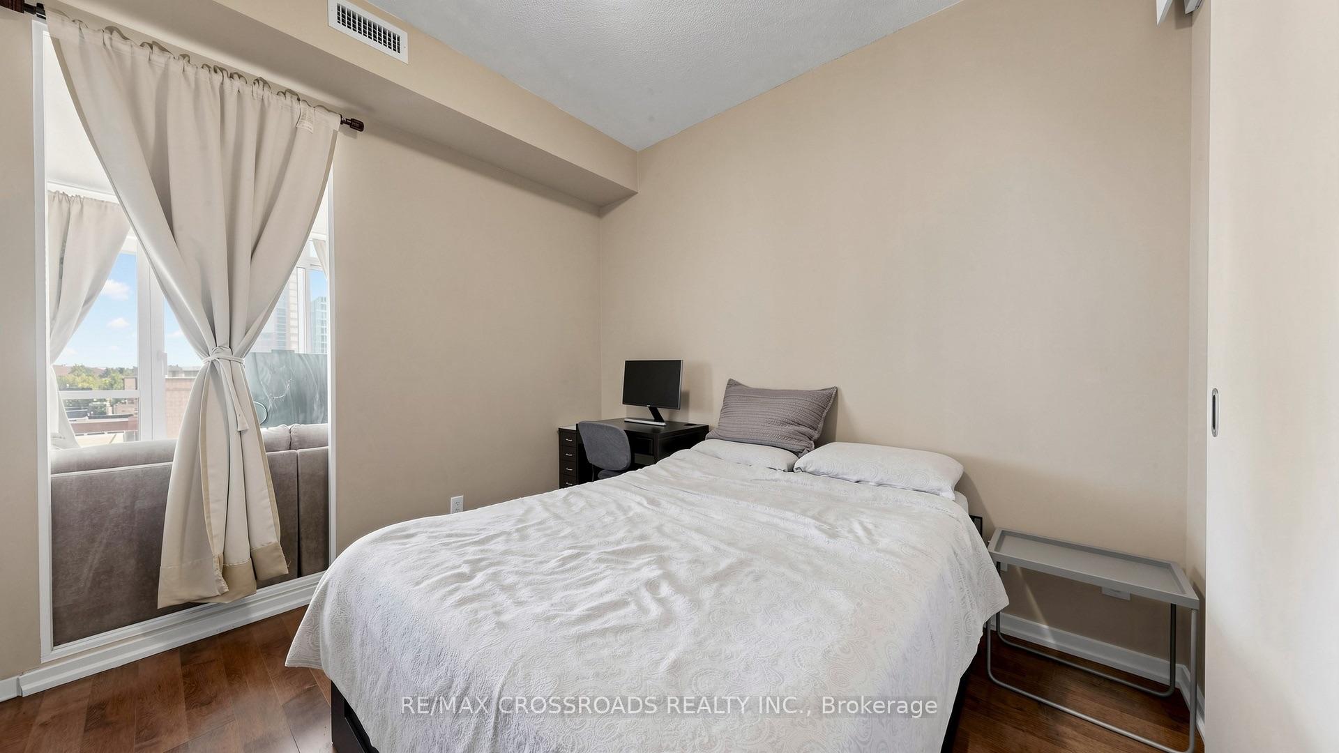 Photo 16 of Unit 606, 30 Canterbury Place, North York, Willowdale West — HOMEH