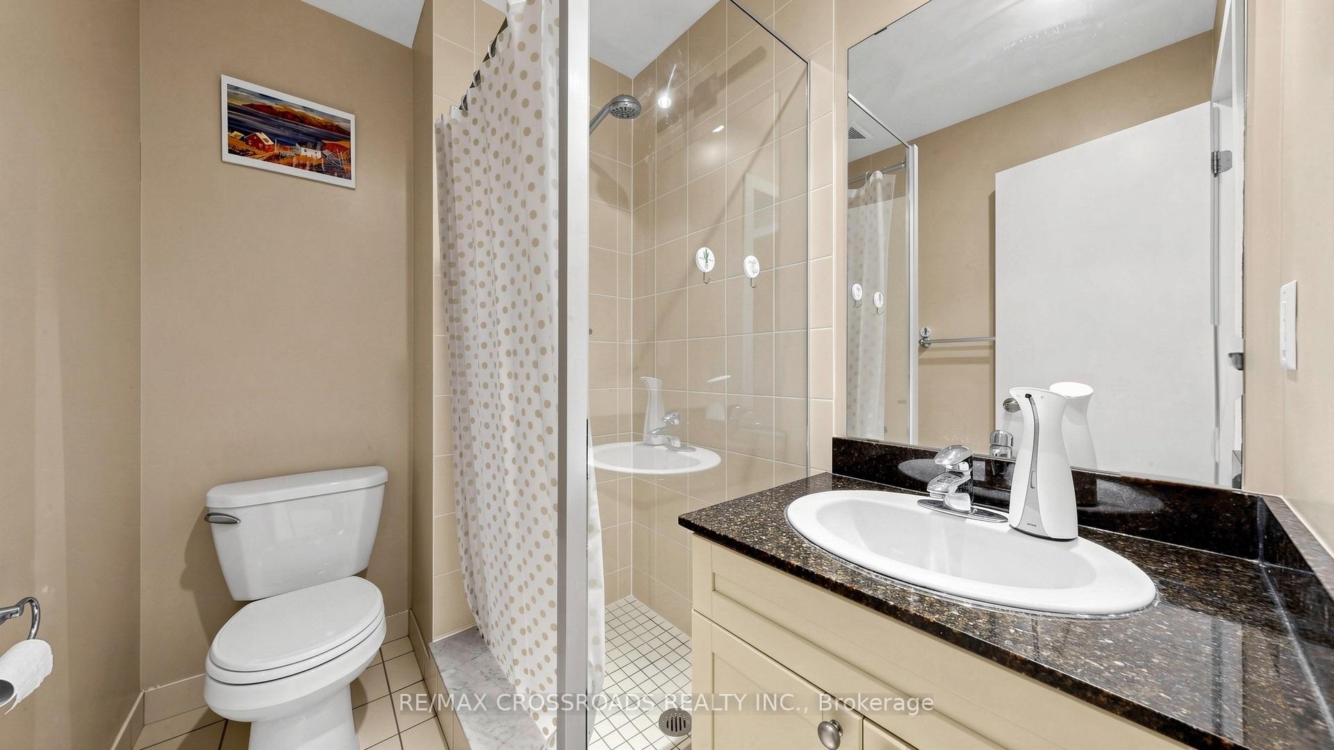 Photo 17 of Unit 606, 30 Canterbury Place, North York, Willowdale West — HOMEH