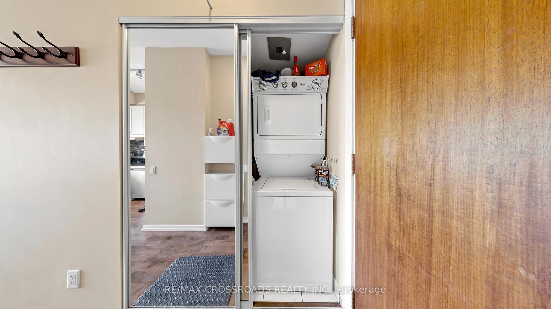 Photo 18 of Unit 606, 30 Canterbury Place, North York, Willowdale West — HOMEH