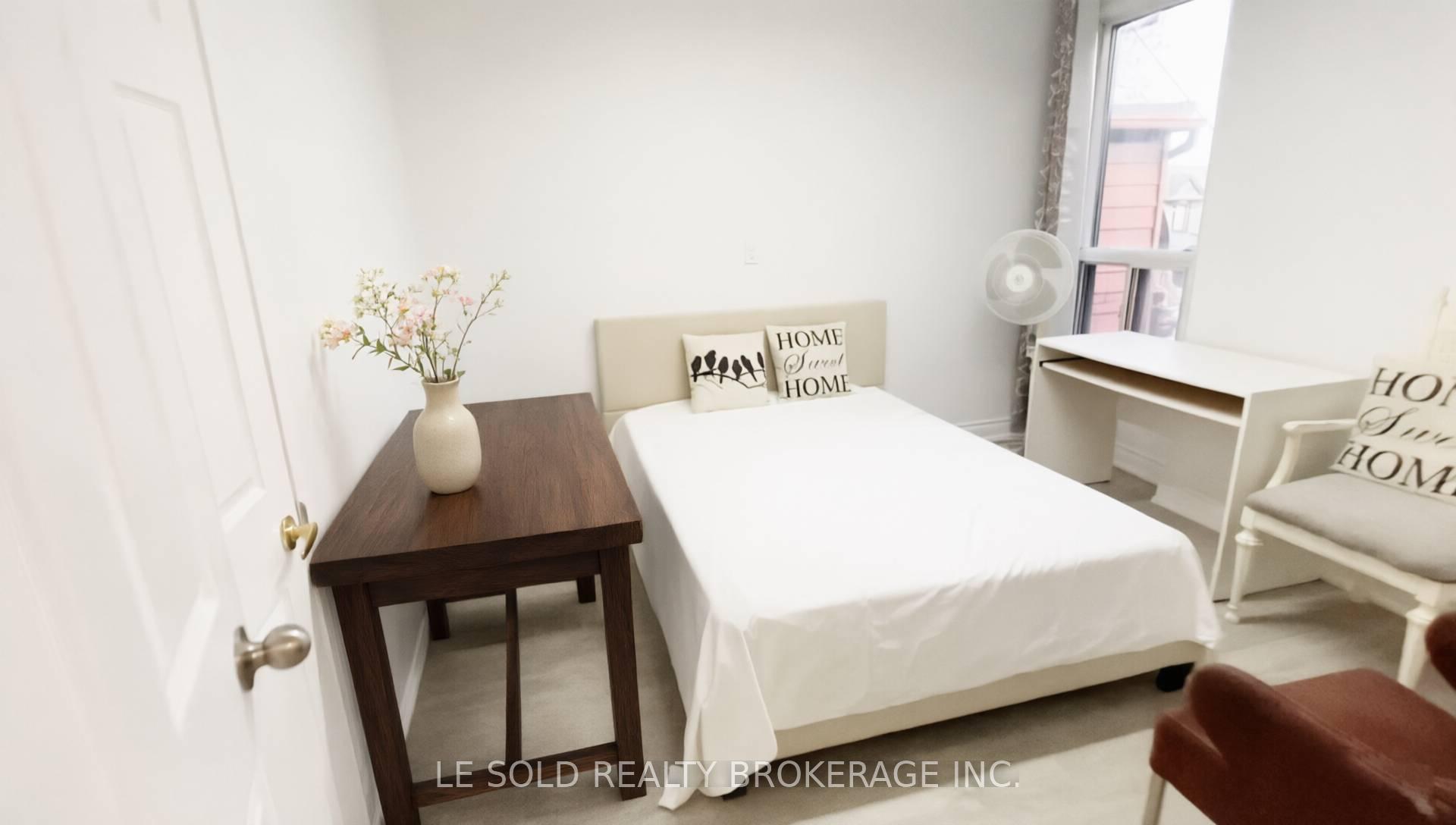 Photo of Unit 1 Bedroom, 271 Hallam Street