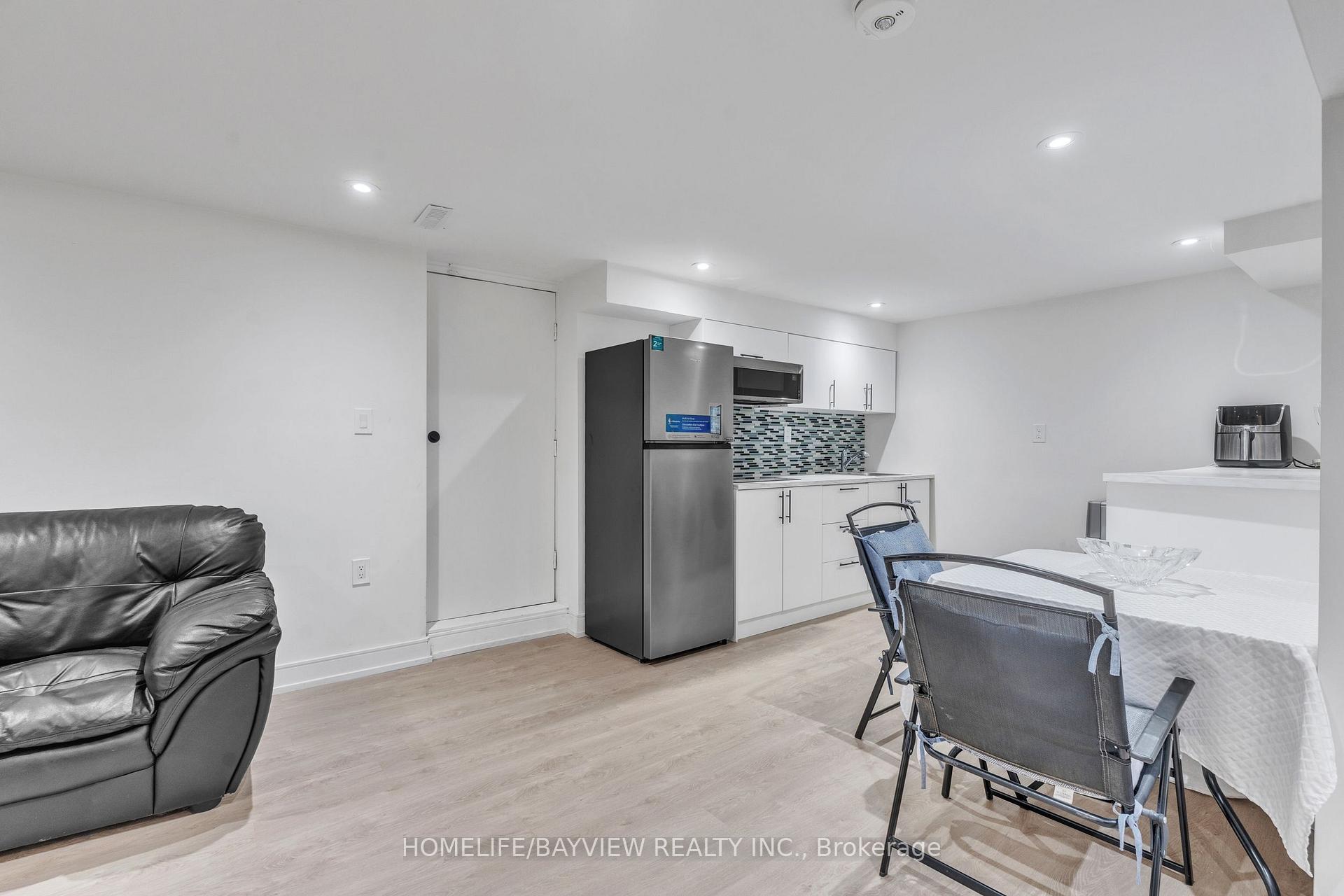 Photo 28 of 16 Roosevelt Drive, Richmond Hill, South Richvale — HOMEH
