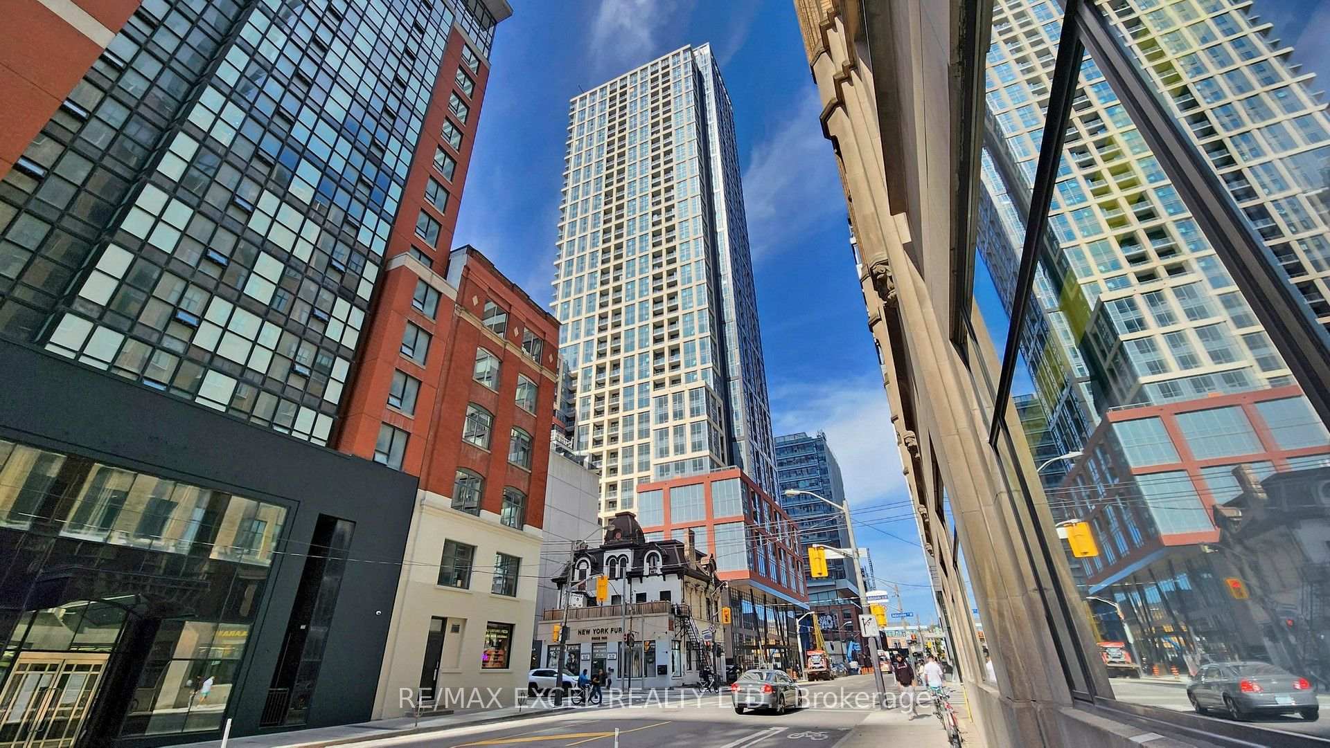 Photo 2 of Unit 2708, 108 Peter Street, Toronto, Waterfront Communities — HOMEH