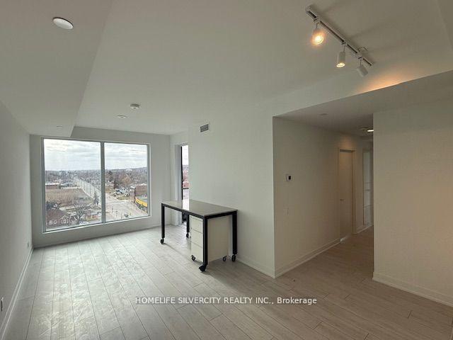 Photo 10 of Unit 902, 39 Mary Street, Barrie, City Centre — HOMEH