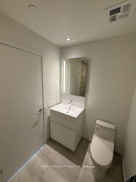 Photo 25 of Unit 902, 39 Mary Street, Barrie, City Centre — HOMEH
