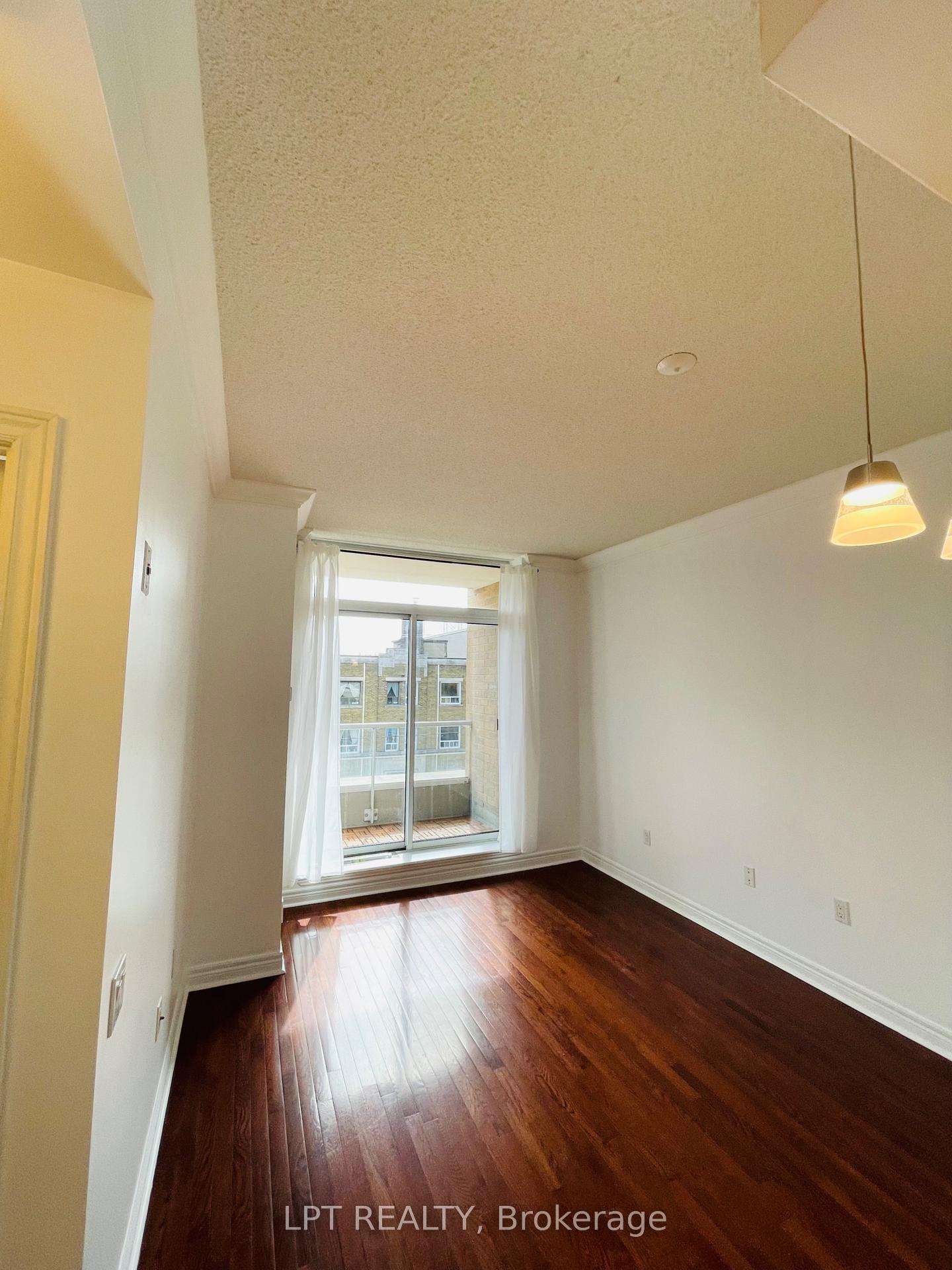 Photo 3 of Unit 308, 2 Edith Drive, Toronto, Yonge-Eglinton — HOMEH