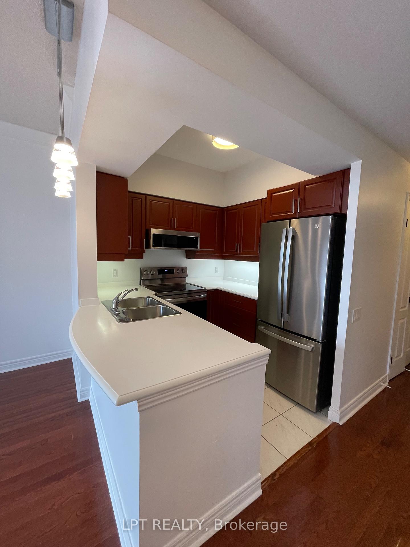 Photo 6 of Unit 308, 2 Edith Drive, Toronto, Yonge-Eglinton — HOMEH