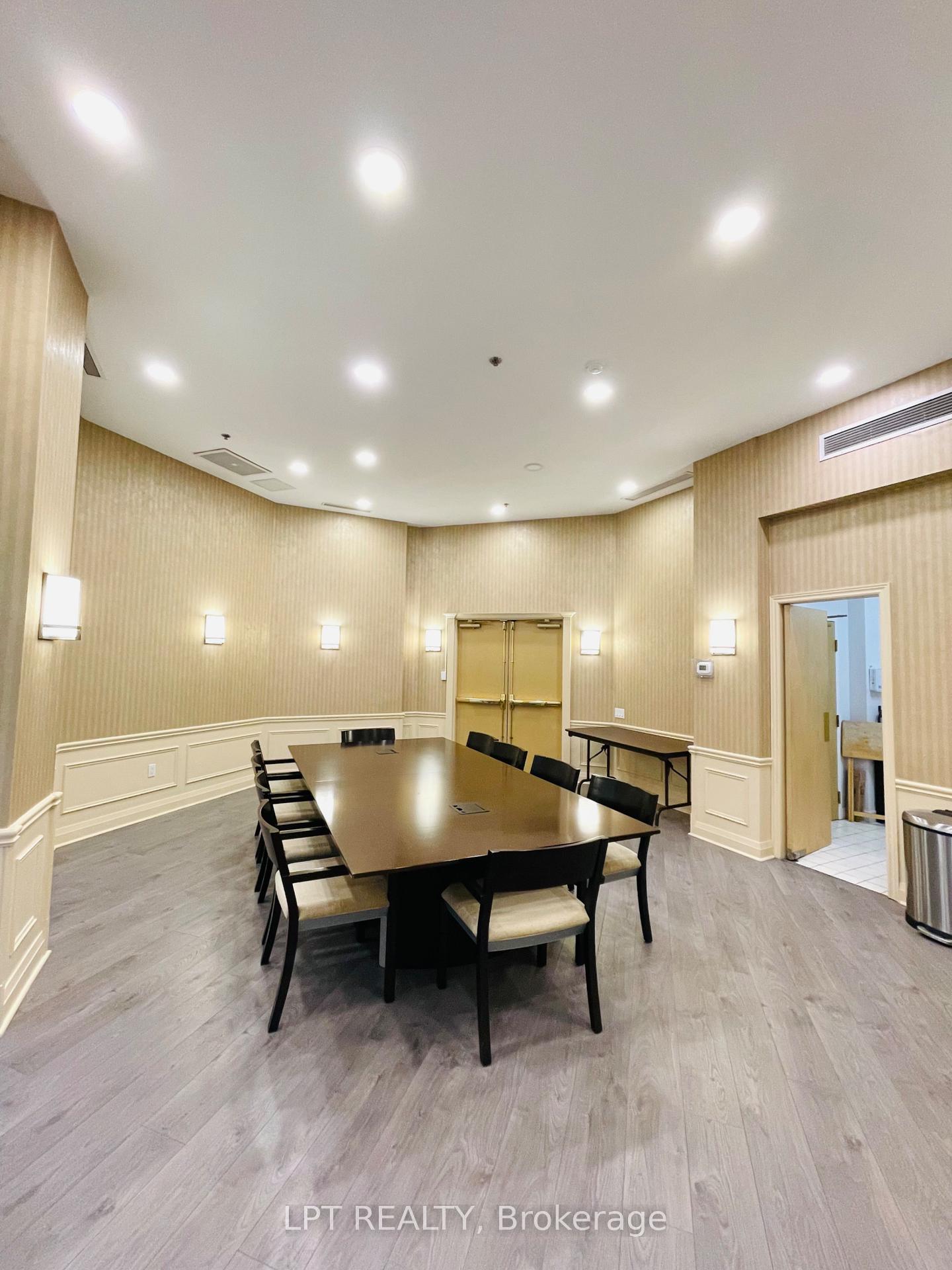 Photo 21 of Unit 308, 2 Edith Drive, Toronto, Yonge-Eglinton — HOMEH